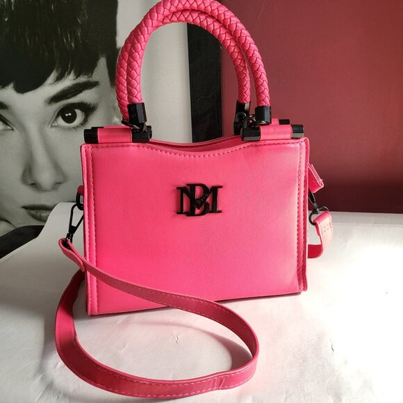BADGLEY MISCHKA HOT PINK VEGAN LEATHER HANDBAG CROSSBODY - Picture 1 of 15